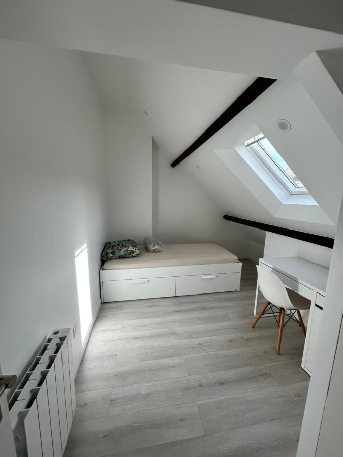 F3 Au Grenier D'Une Maison Massy  Exteriér fotografie