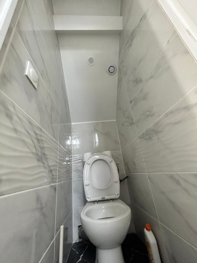 F3 Au Grenier D'Une Maison Massy  Exteriér fotografie